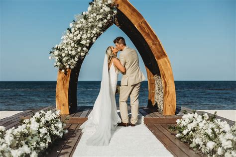 Emma + Kevins Wedding Testimonial - Dream Bella Photography