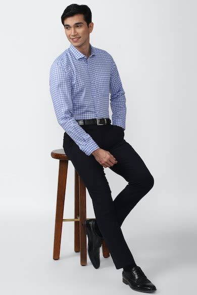 Buy Men Black Check Formal Trousers Online - 741444 | Peter England