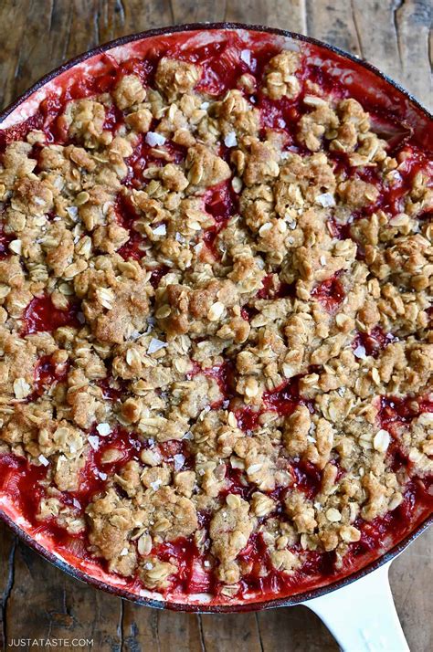 Strawberry Rhubarb Crisp