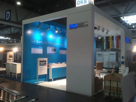 event-blitz.com: Customer Reviews, Stands and Services