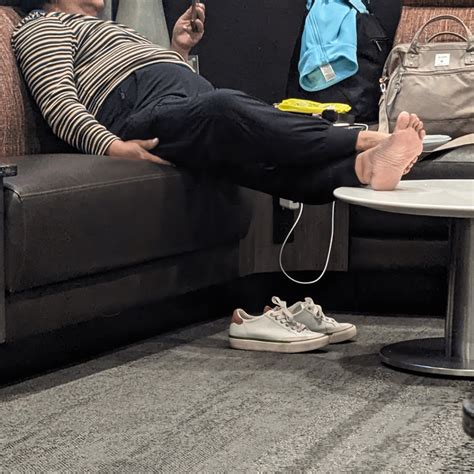 Ummm... SLC delta sky lounge... : r/delta