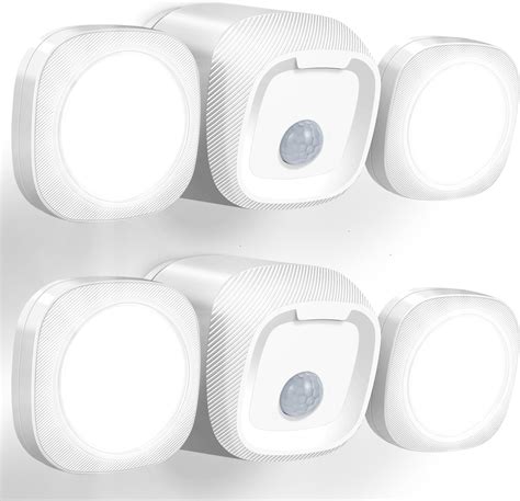 Onforu Battery Powered Motion Sensor Outdoor Lights, 2000LM 6500K ...