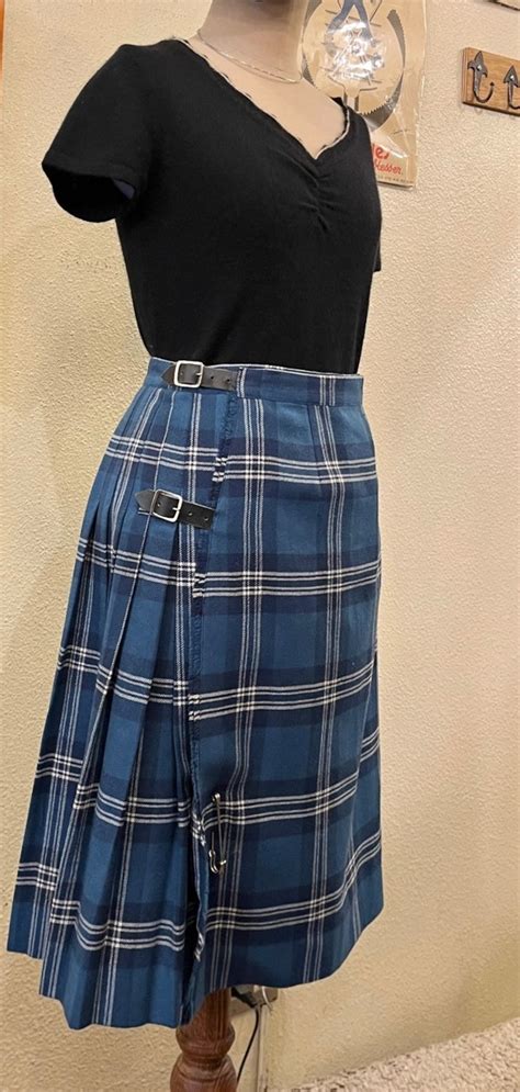 Scotland “Blue×White”Check Wool Skirt | CARBOOTS