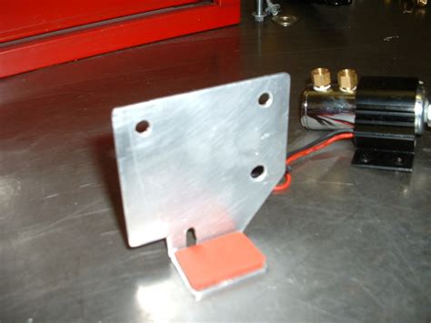 Line Lock Install 的图像结果