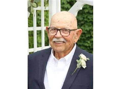 Lincoln Wayne Wagner Obituary (2024) - Mount Vernon, IL - Hughey ...