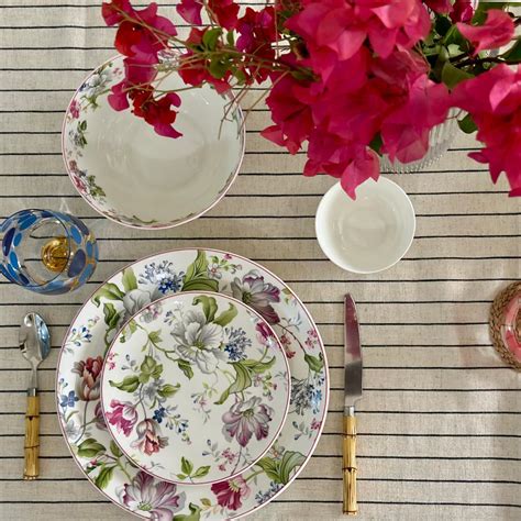 GOLDEN QUEEN'S 18 Piece Dinner Set - Serving 6 | Perfect for Hosting ...