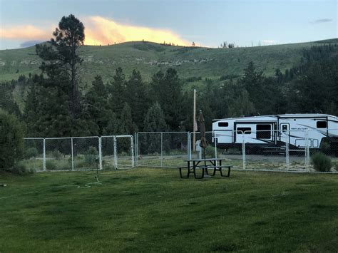 Mammoth Creek RV Resort - Hipcamp in Hatch, Utah