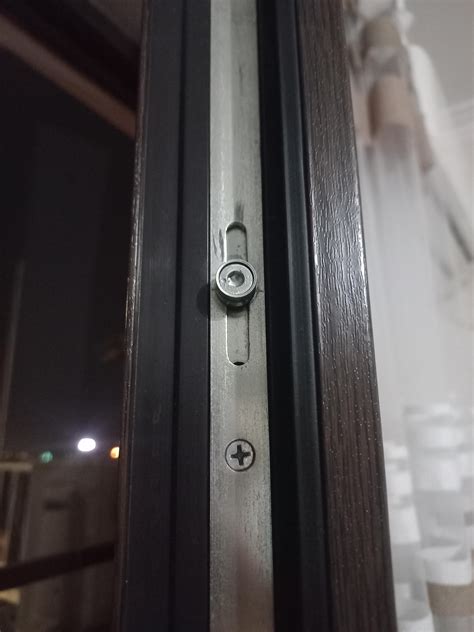 To Adjust PVC Window 的图像结果