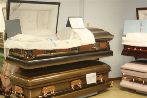 Virtual Tour | Traunero Funeral Home and Crematory | Tiffin OH funeral ...