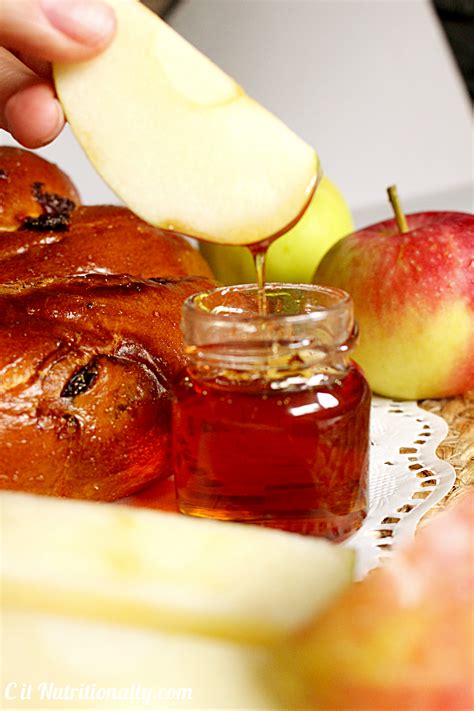 Why Eat Apples And Honey On Rosh Hashanah at Lily Bloom blog