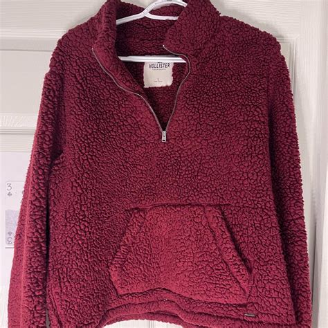 Hollister quarter zip fleece - Depop