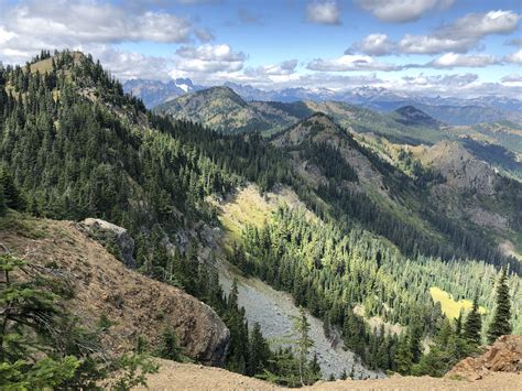An Ultra End of Summer Adventure - Cascade Crest 100 Mile Endurance Run ...