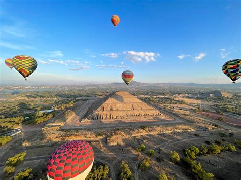 Hot Air Balloon Teotihuacan