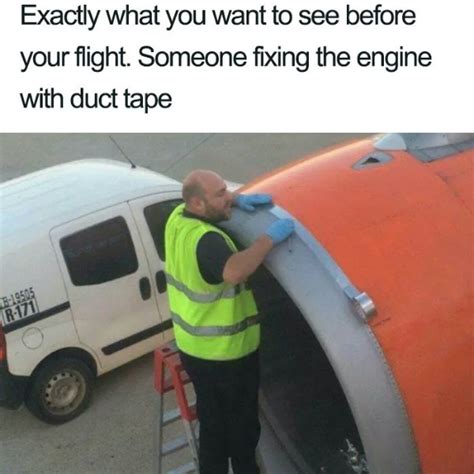 10 Funny Airport Memes to Enjoy While Waiting for Your Airplane