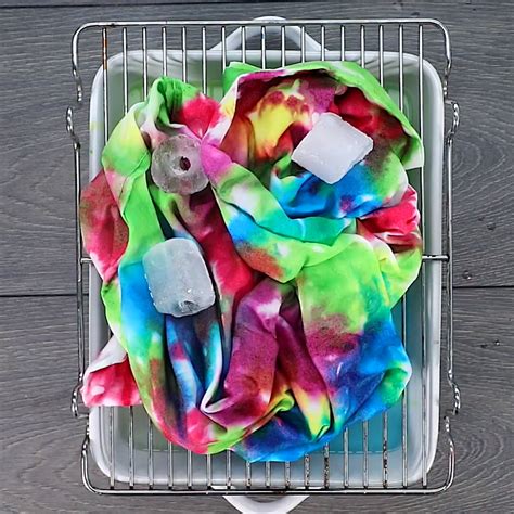 Ice tie dye technique how to tie dye with ice – Artofit