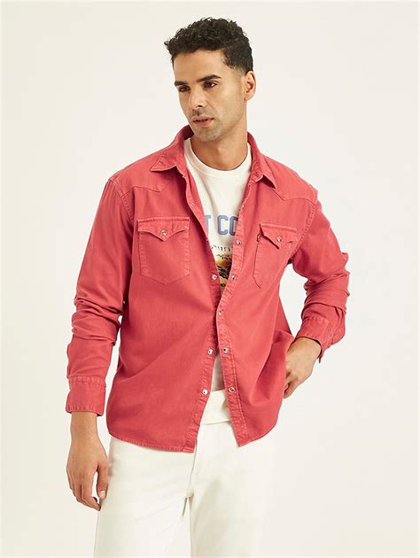 Men's Solid Slim Fit Denim Shirt – Levis India Store