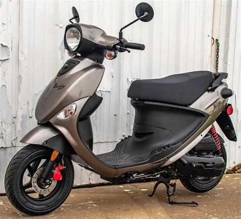 Buddy 50 Scooter Review / 2017 Genuine Scooters Buddy 50 / 125 / 170i Review - Top Speed : Love ...
