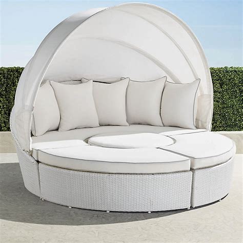 Baleares White Daybed with Retractable Canopy & All-Weather Wicker
