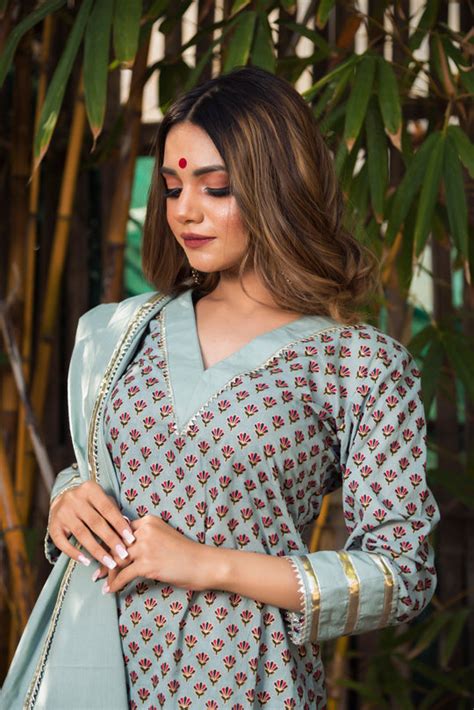 Discover Exclusive Collection of Cotton Suit Sets – Pomcha Jaipur