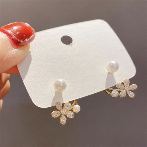 Diamond Flower and Pearl Stud Korean Earrings 2 Pcs/Set – Vembley