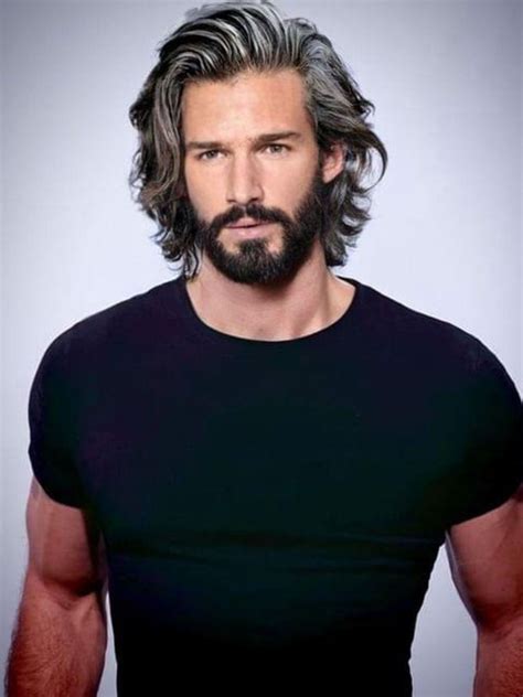 Pinterest in 2025 | Older mens hairstyles, Mens haircuts medium, Wavy ...