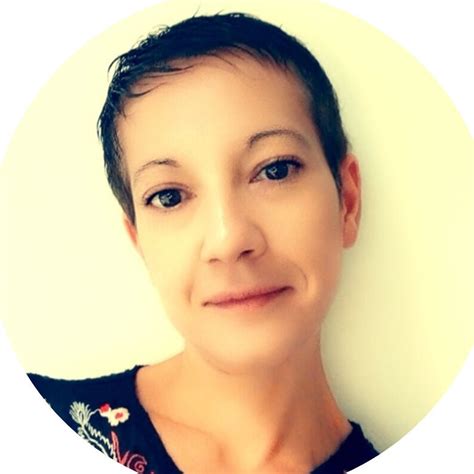 Amazon.in: Maude Perrier: books, biography, latest update