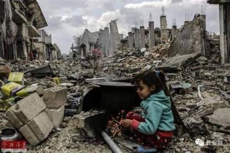 叙利亚战争下，普通百姓的生活有多惨？第二张开始眼泪忍不住了 由于叙利亚战争一直在持续着