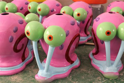 玻璃钢创意蜗牛雕塑 户外园林小品 商场 售楼部大型雕塑定制工厂-阿里巴巴