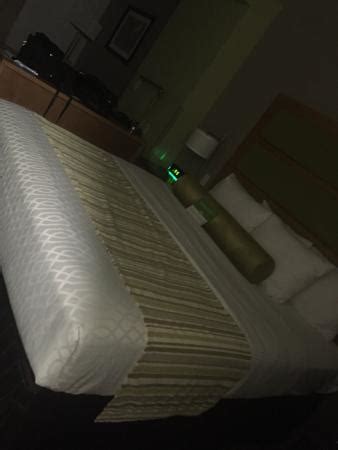 LA QUINTA INN & SUITES BY WYNDHAM PADUCAH - Hotel Reviews, Photos, Rate ...