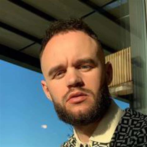 Men Seeking Men in Sheffield, ENG M4M Free Personal Ads | Meet Gay Men ...