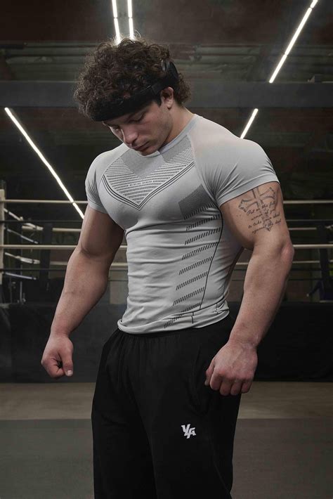465 Superhero Compression Tees | Mens workout clothes, Training outfit ...