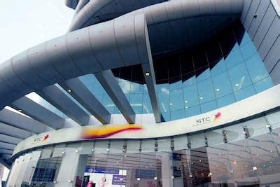 UAE's e& poised to lead GCC telecom operators' revenue growth in 2024 ...