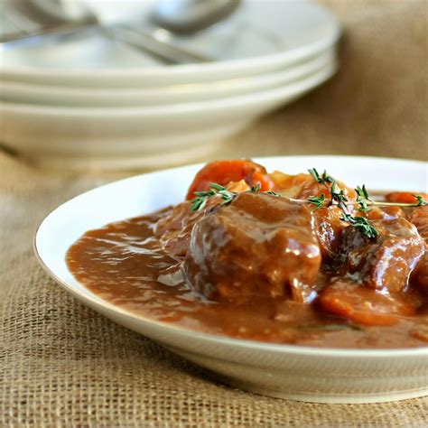 Hungry Couple: Red Wine and Herb Beef Stew