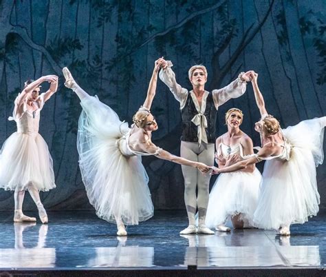 Les Ballets Trockadero de Monte Carlo - Bethlehem, PA, Zoellner Arts ...