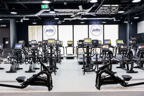 One Bangkok - Jetts Thailand - Jetts 24 Hours Fitness