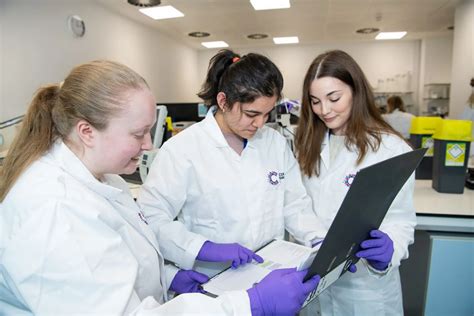 Selenium: Could a common mineral help prevent the spread of cancer? - Cancer Research UK ...
