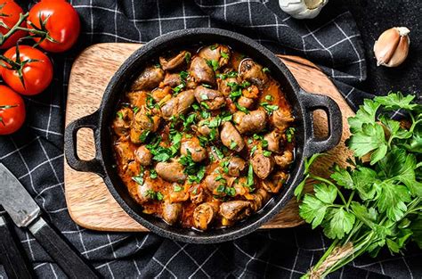 manfaat ayam bagi kehidupan manusia