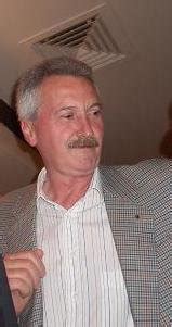Zeki Tosun Kimdir, Hayatı ve Resimleri