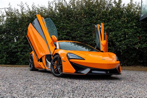 2016 McLaren 570S for sale by auction in Fair Oak, Hampshire, United Kingdom