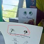 Karatcart Women Green American Diamond Stud Earrings : Amazon.in: Jewellery