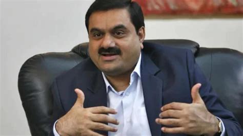 हिंडनबर्ग ने अडानी ग्रुप को पहुंचाया भारी नुकसान, बैकफुट पर कंपनी..अब ...