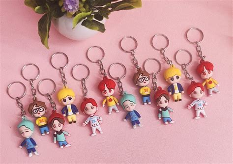 TERA 13 (12 Piece Bt21 Keyring For Kids Boys Cartoon Keychain Set For ...