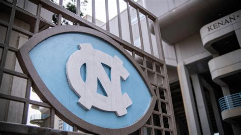 How to Get Into UNC Chapel Hill: Acceptance Rate and Strategies
