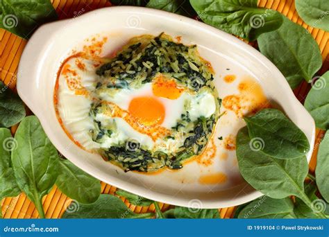 Scrambled egg with spinach stock photo. Image of cooking - 1919104