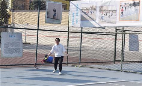 与网球为伴，与健康同行——棠外教职工的运动时光_成都棠湖外国语学校[ www.tangwai.com ]
