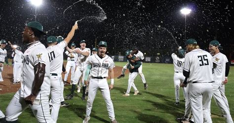 Oakland Ballers Win First Baseball Championship, Parade to Be Held Next ...