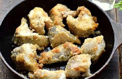 Как приготовить любую рыбу сочной и вкусной. Готовлю так минтай, хек и ...