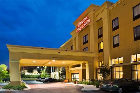 HAMPTON INN & SUITES LAUREL, MS - Hotel Reviews, Photos, Rate ...