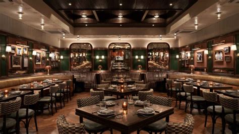 Corner Store Interior 的图像结果