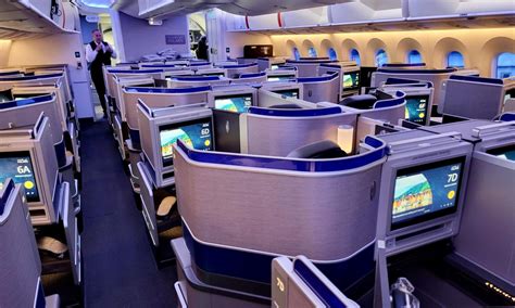 United 787 900 Business Class 的图像结果